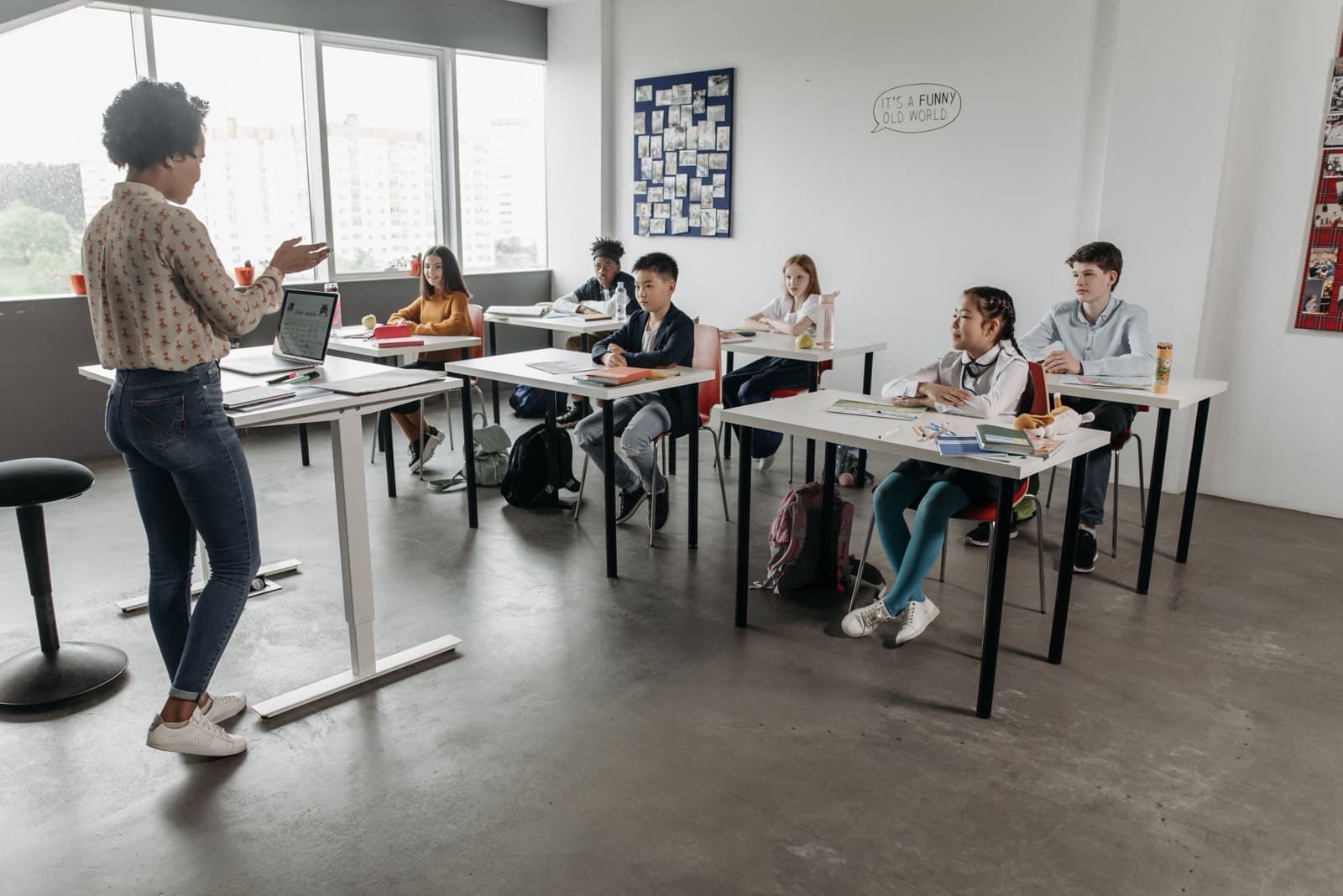 Best Substitute Teacher Staffing Agencies (2026)